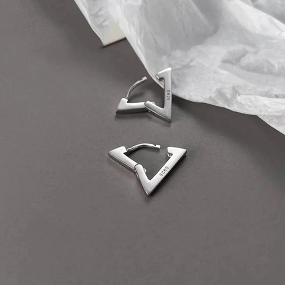 925 Sterling Silver Triangle Huggie Hoop Earrings Dainty Minimalist Earrings - Picture 7 of 7